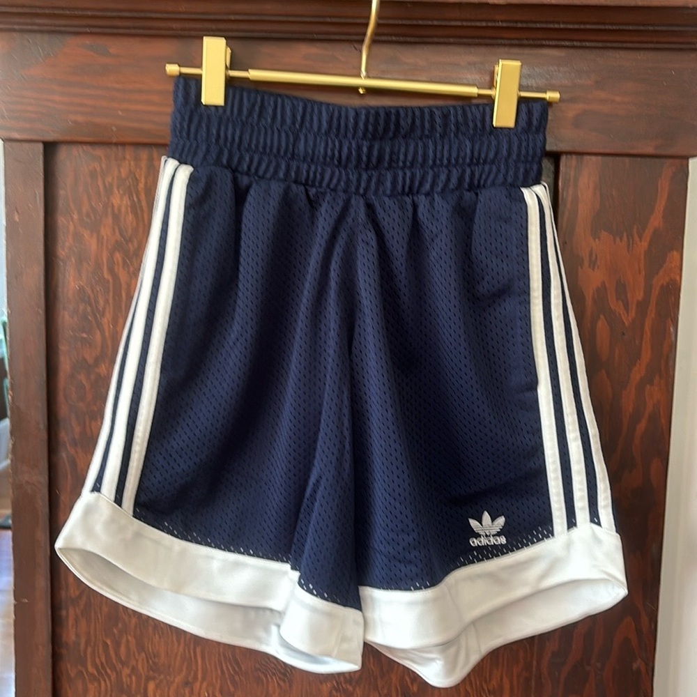 NWT Adidas mesh basketball shorts XXS
